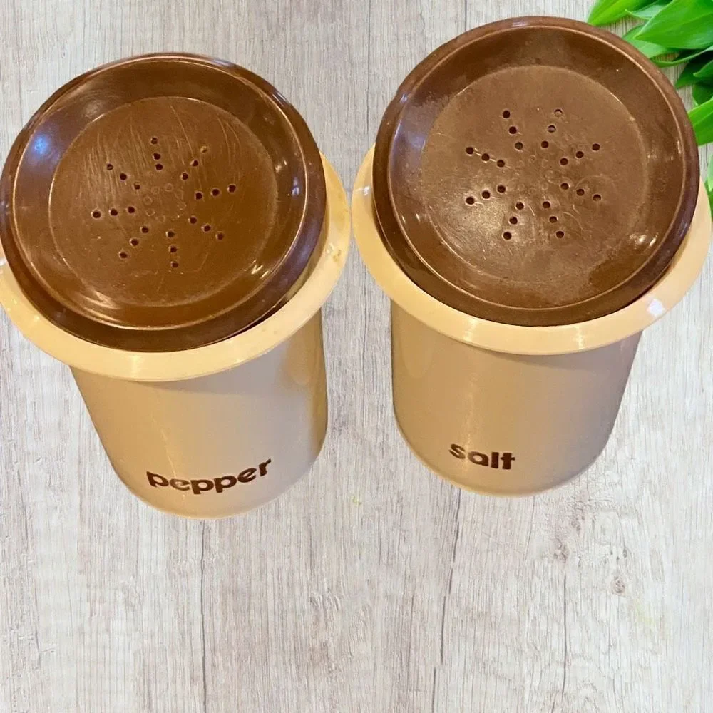 Vintage Salt Pepper Shakers 1970’s